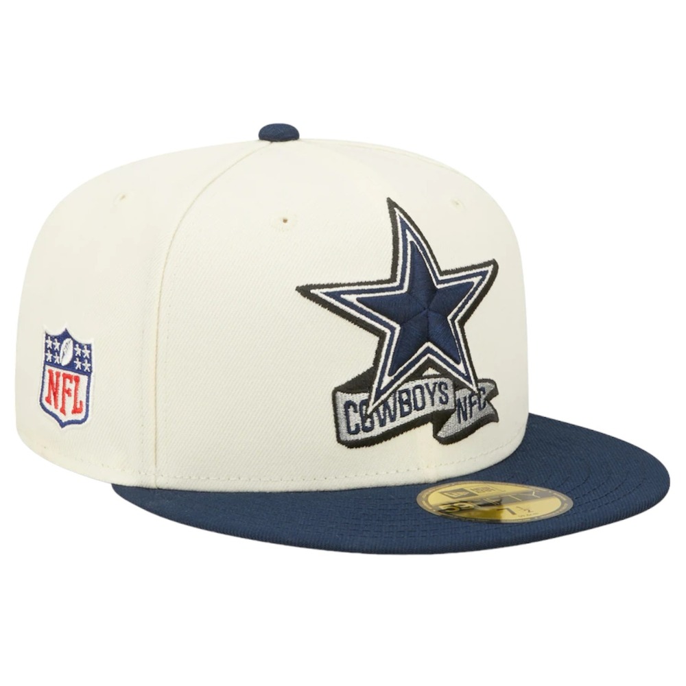 Dallas Cowboys New Era 59FIFTY Cream & Navy 2022 Sideline Fitted Hat Size 7 3/8
